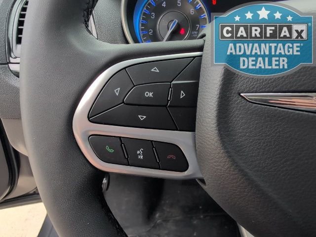 2023 Chrysler 300 Touring - Photo 17
