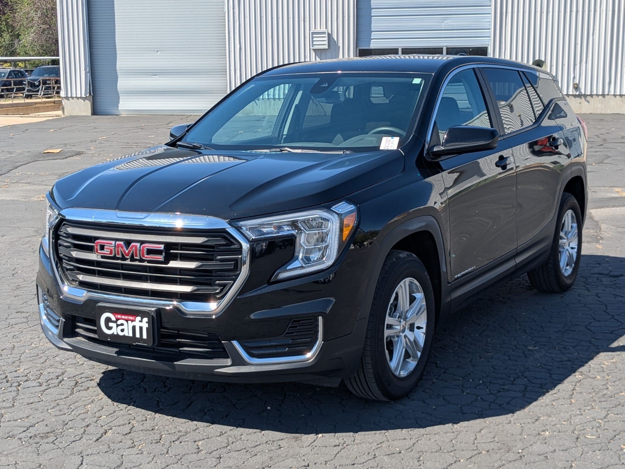 2024 GMC Terrain SLE - Photo 8