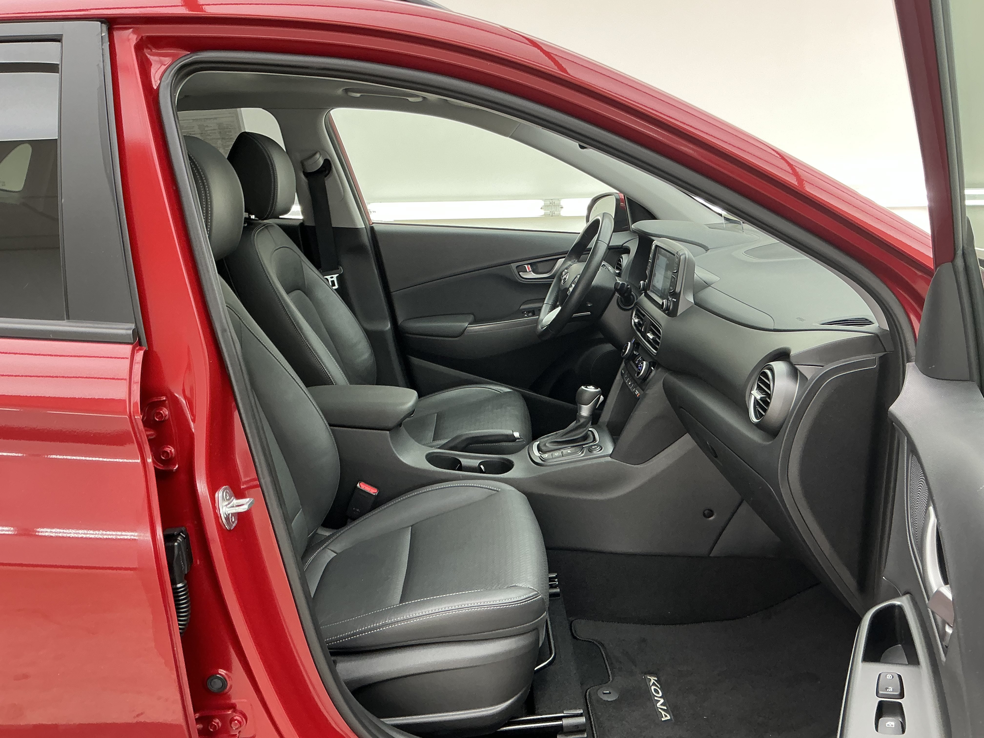 Certified Used 2020 Pulse Red Hyundai Ultimate image 26