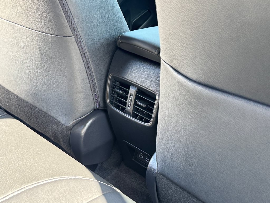 Used 2026 Pearl Toyota XLE image 21