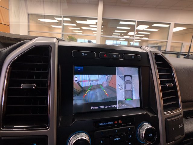 Certified Used 2020 Magnetic Ford Lariat image 16