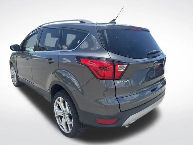 Used 2019 Gray Ford Titanium image 3