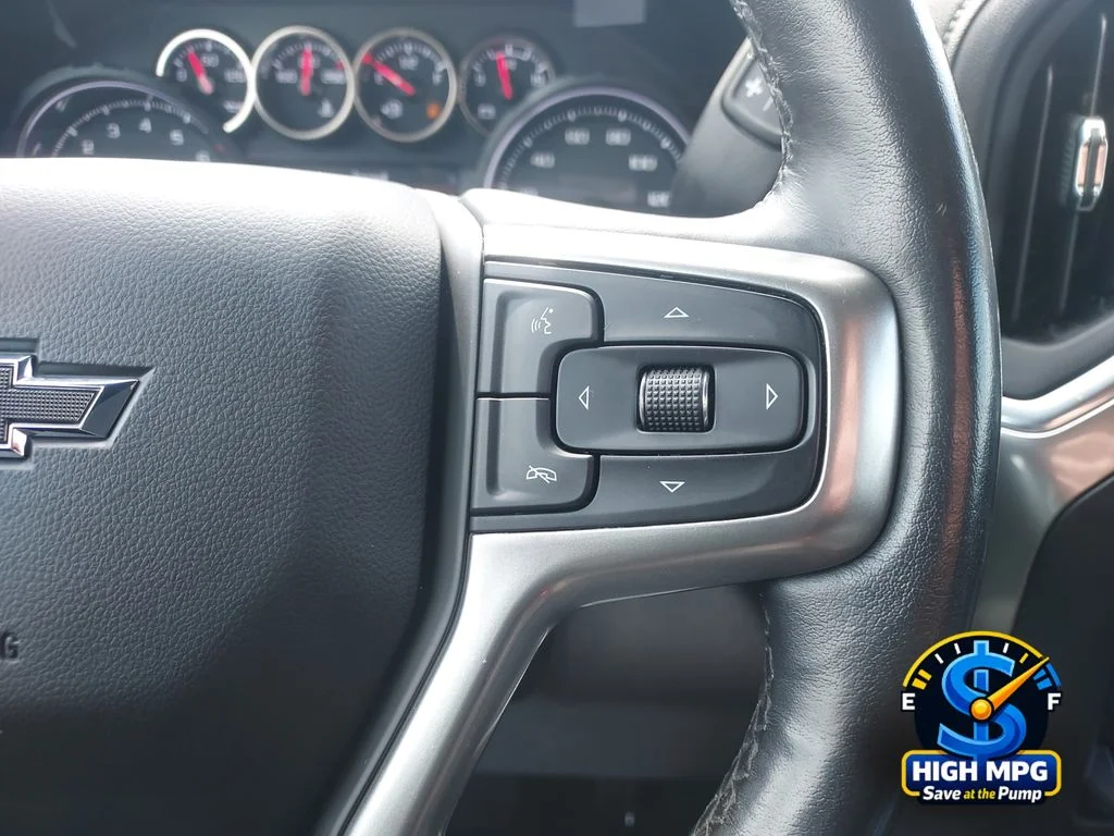 Used 2021 Blue Chevrolet LT Trail Boss image 17