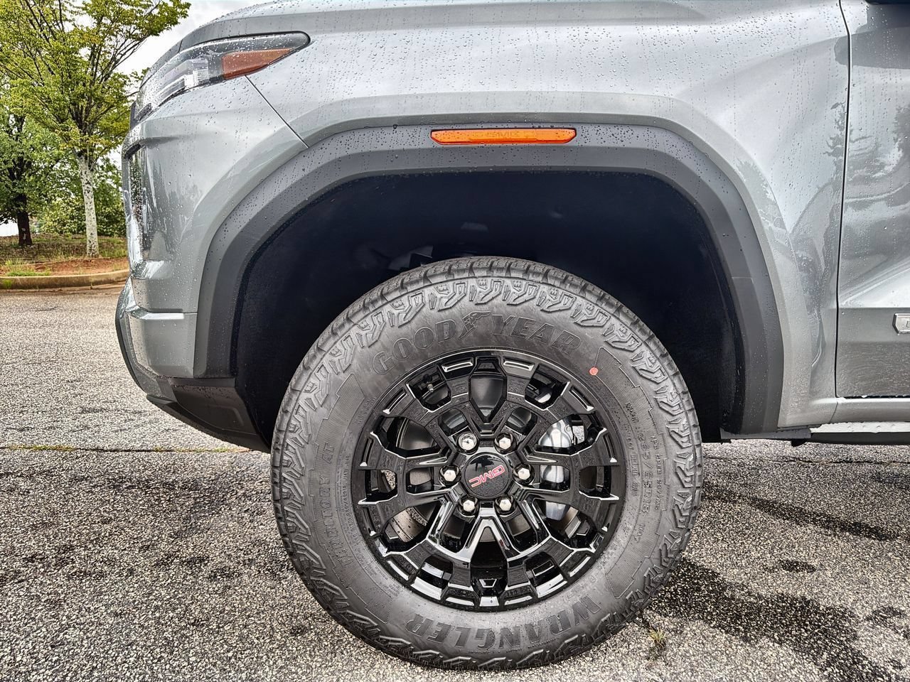 New 2026 Sterling Metallic GMC Elevation image 28