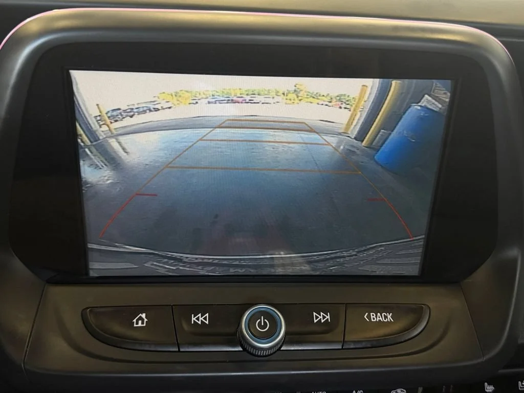 Used 2018 NIGHTFALL GRAY METALLIC Chevrolet 2SS image 22