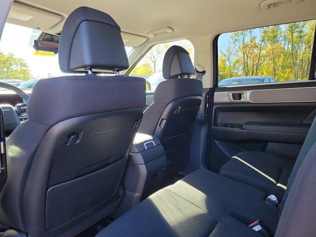 New 2026 Phantom Black Hyundai SE image 14
