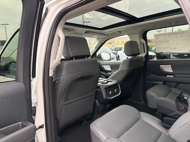 New 2025 Star White Metallic Tri-Coat Ford Active MAX image 14