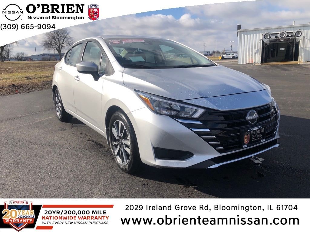 2025 Nissan Versa Sedan SV