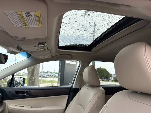 Used 2017 Green Subaru 2.5i image 29