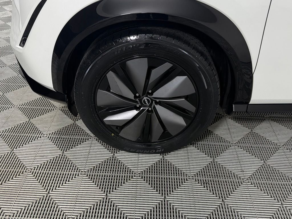 Used 2024 White Nissan EVOLVE+ image 13