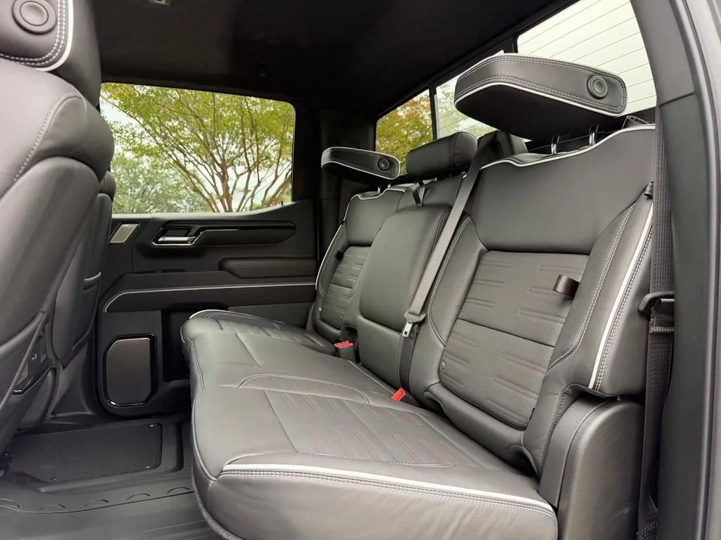 New 2026 Onyx Black GMC AT4X image 20