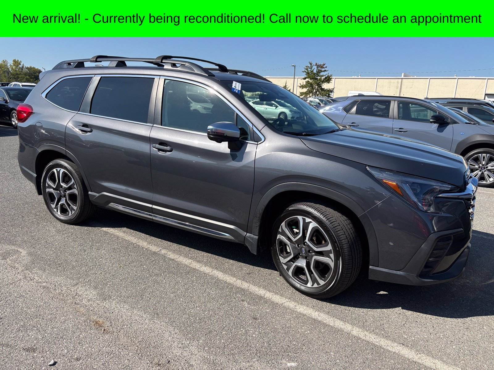 Used 2023 Magnetite Gray Metallic Subaru Limited image 2