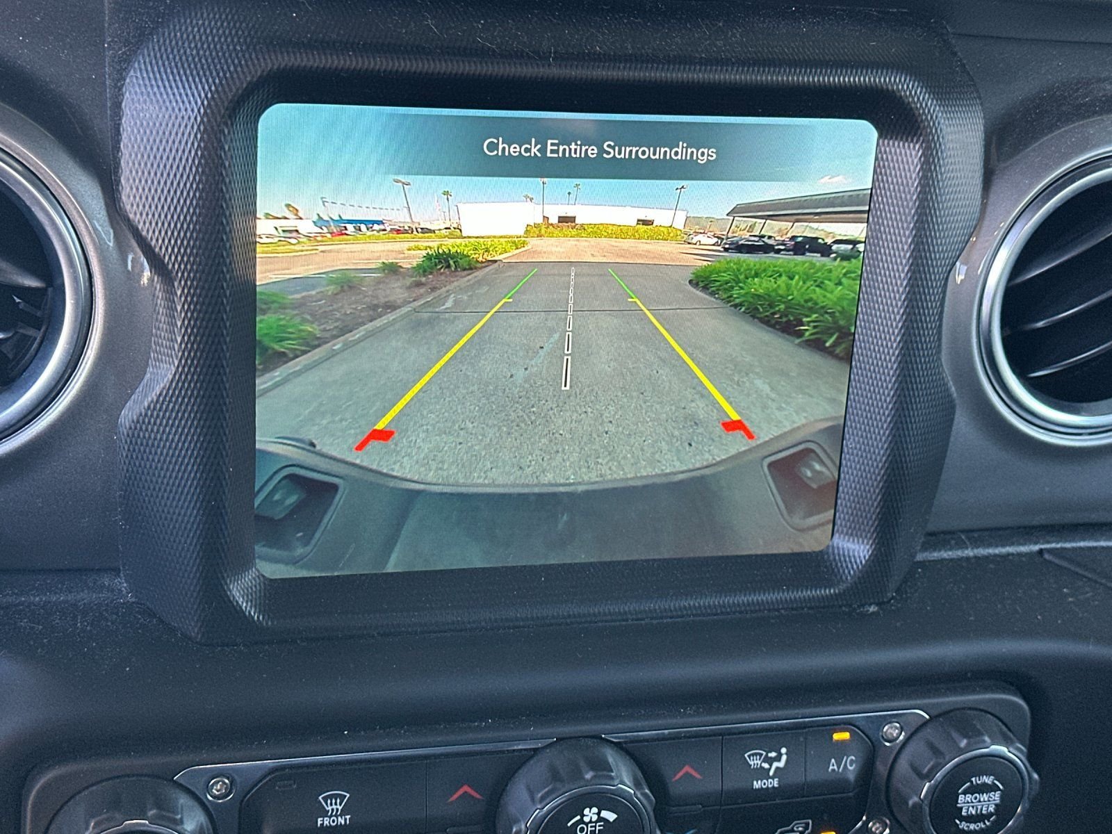 2021 Jeep Gladiator Overland - Photo 19