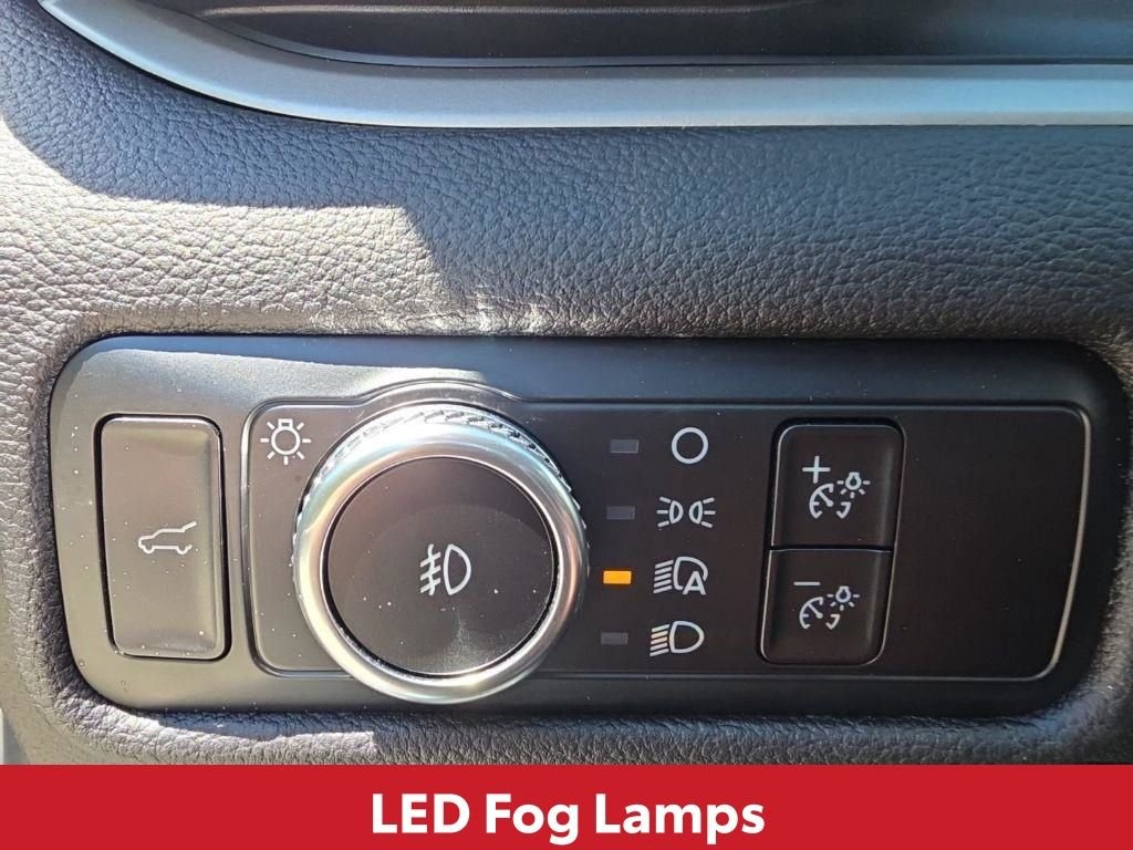 Used 2023 Silver Ford XLT image 20