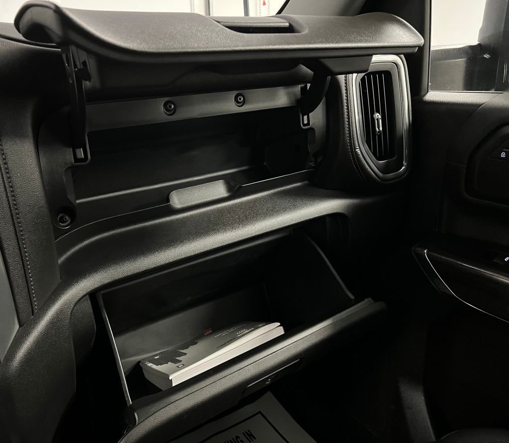2022 Chevrolet Silverado 3500HD LTZ - Photo 50