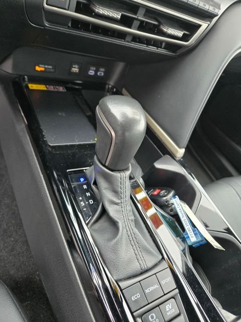 Used 2025 Off-White Toyota XSE image 14