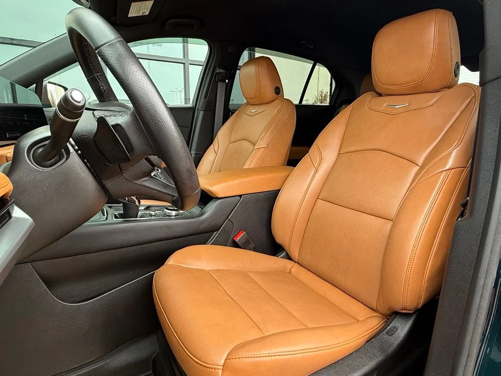 Used 2024 Green Cadillac Sport image 11