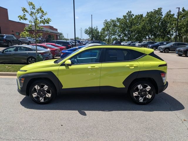 Used 2024 Yellow Hyundai SEL image 4