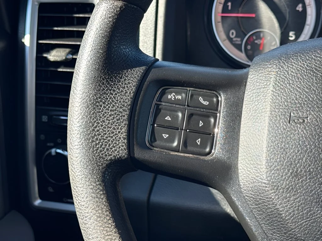 Used 2018 White Ram SLT image 13