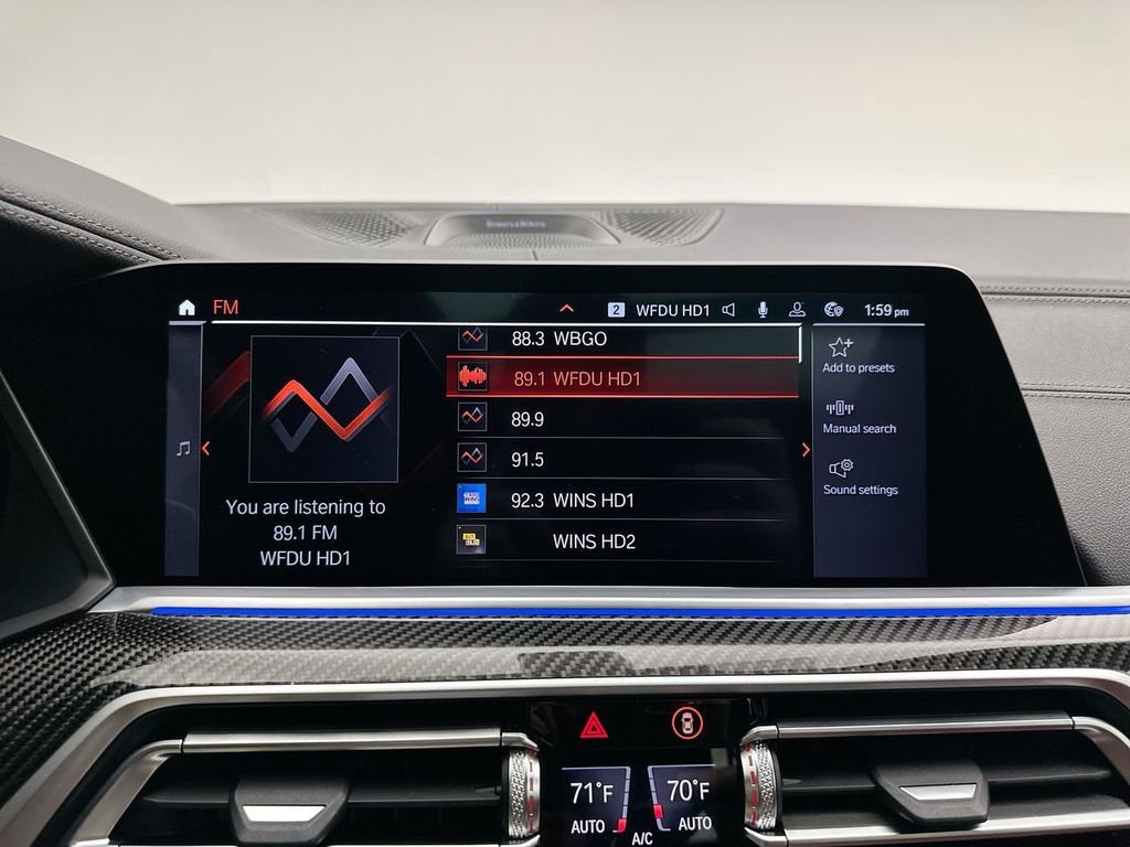 Used 2021 White Metallic BMW M50i image 27