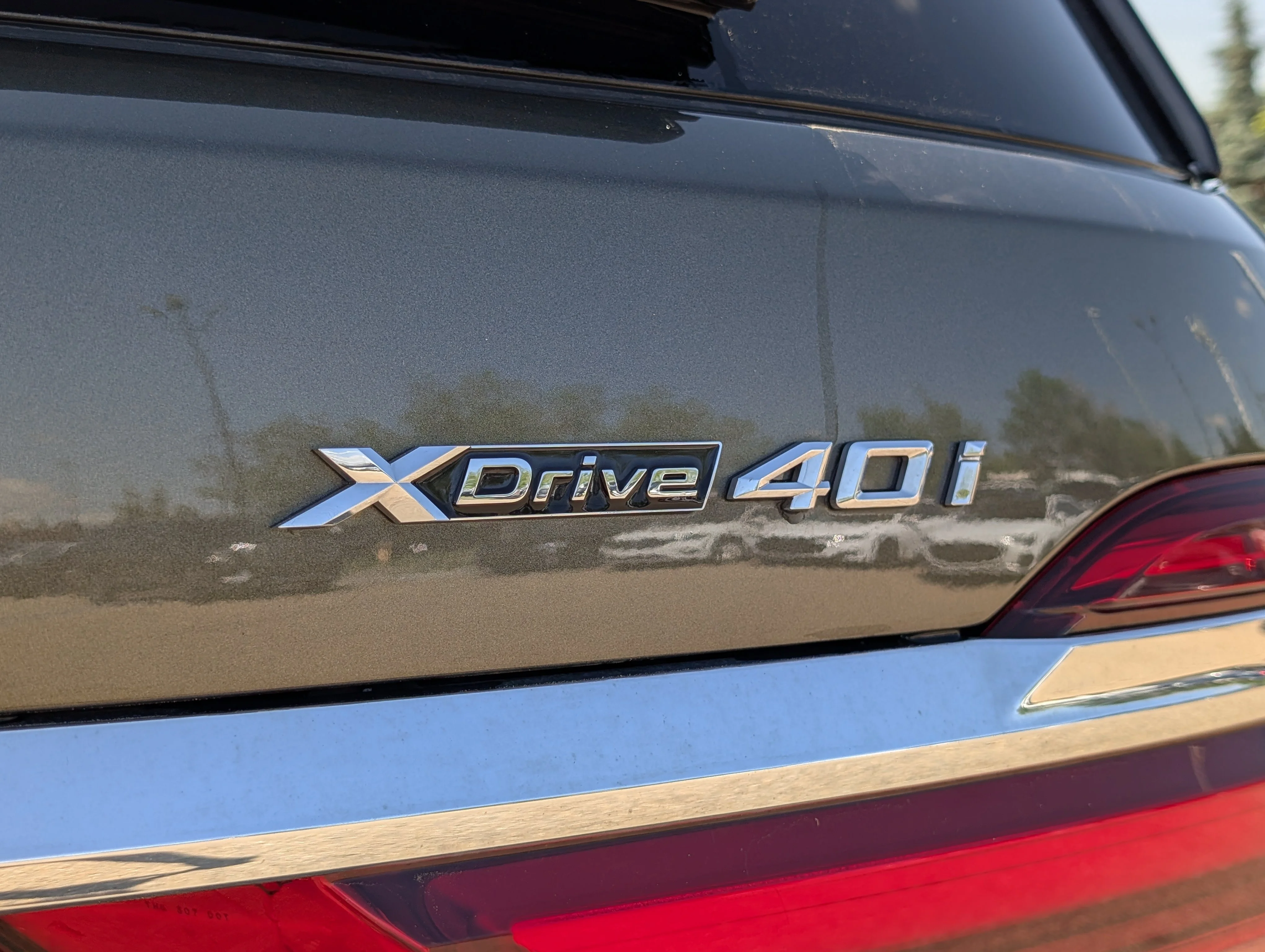 Used 2022 Manhattan Metallic BMW xDrive40i image 14