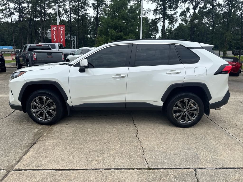 Used 2022 White Toyota Limited image 2