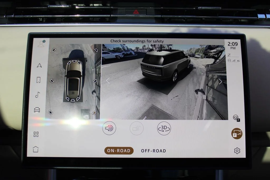 2023 Land Rover Range Rover SE - Photo 25