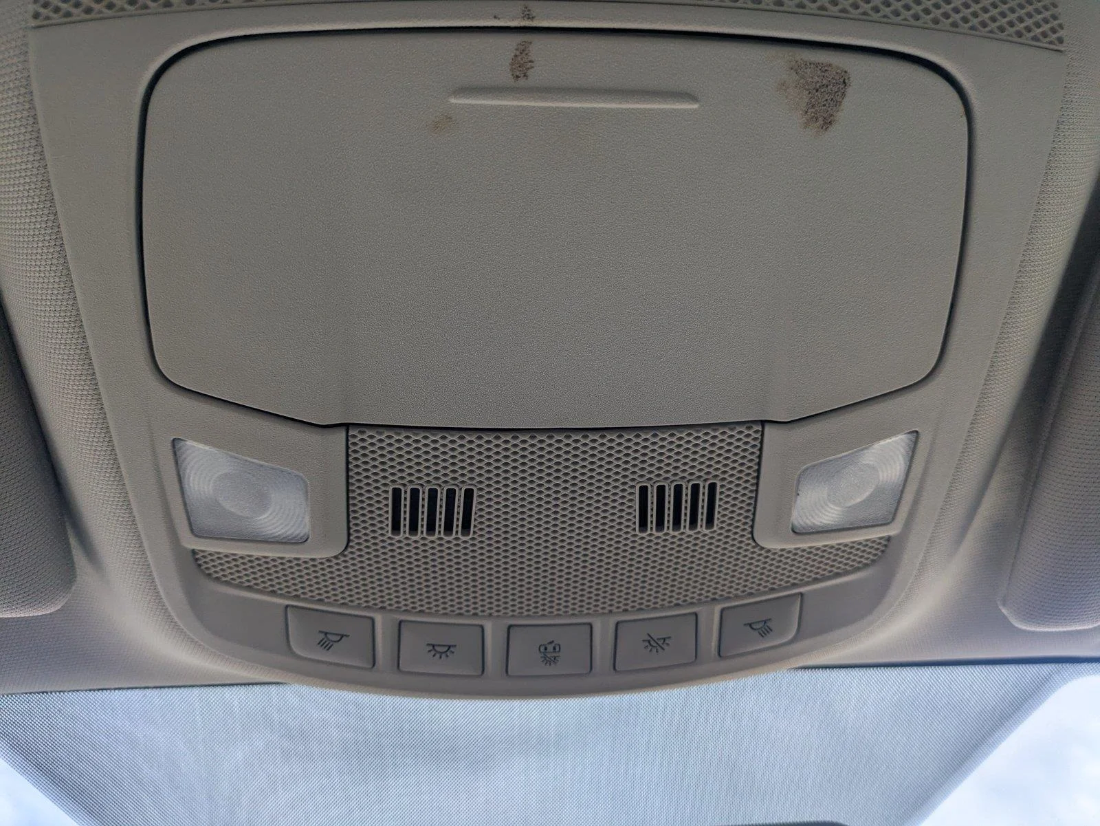 Used 2018 Gray Ford S image 25