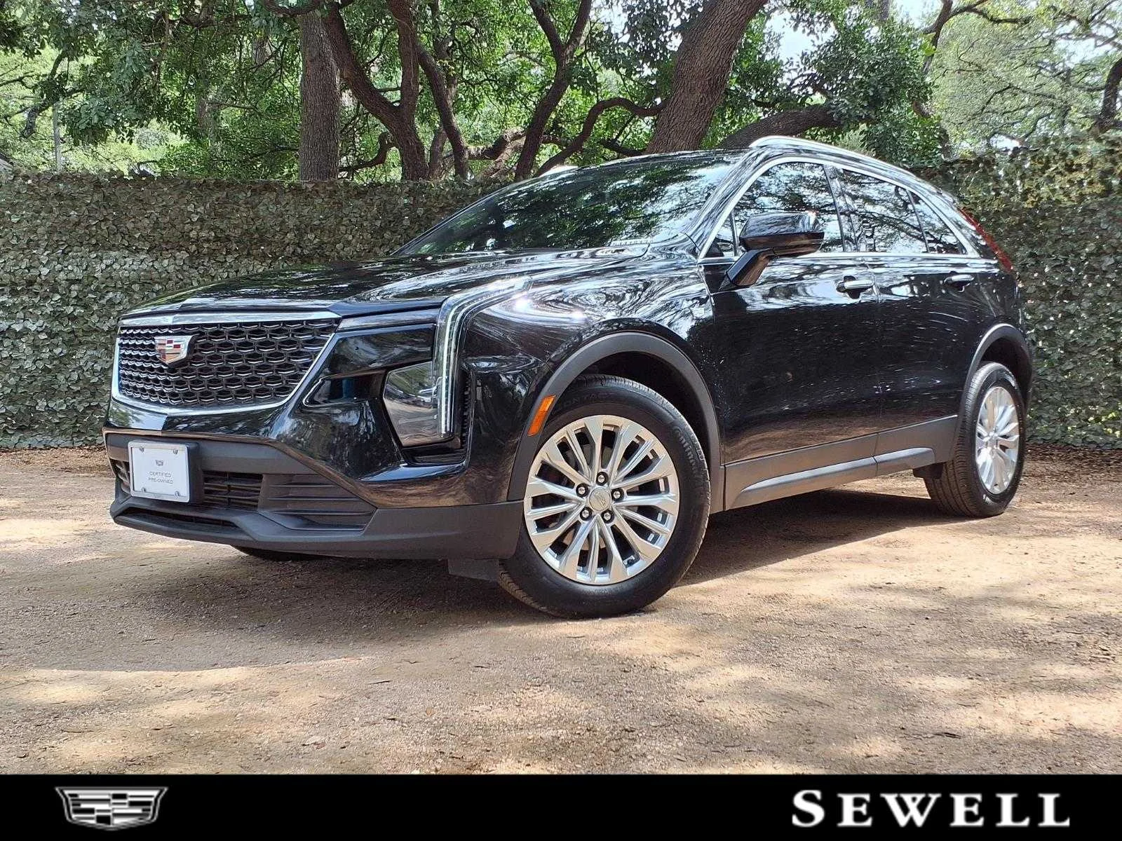 2024 Cadillac XT4 Luxury's photo