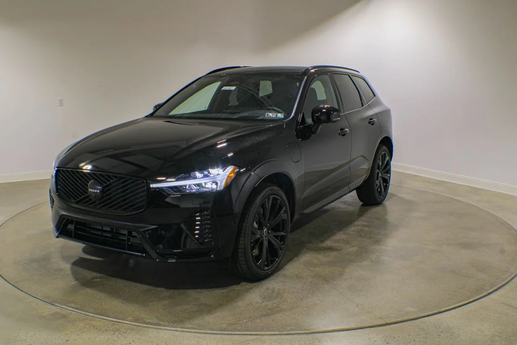 2026 Volvo XC60 T8 Ultra Black Edition Theme AWD's photo