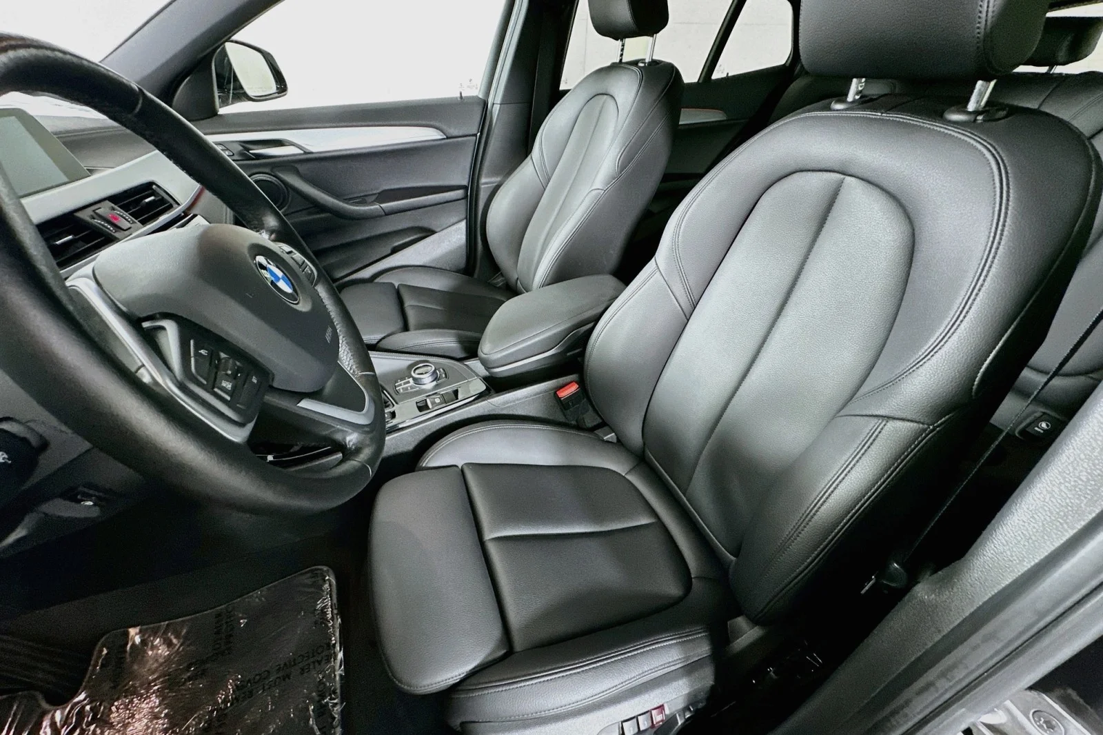 Used 2018 Mineral Gray Metallic BMW xDrive28i image 18