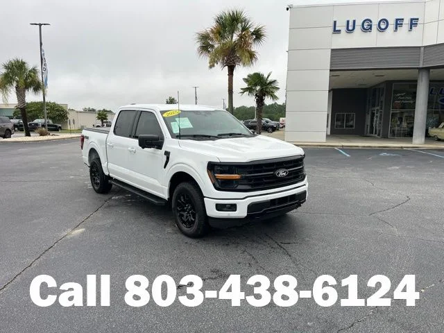 Used 2025 Oxford White Ford XLT image 1