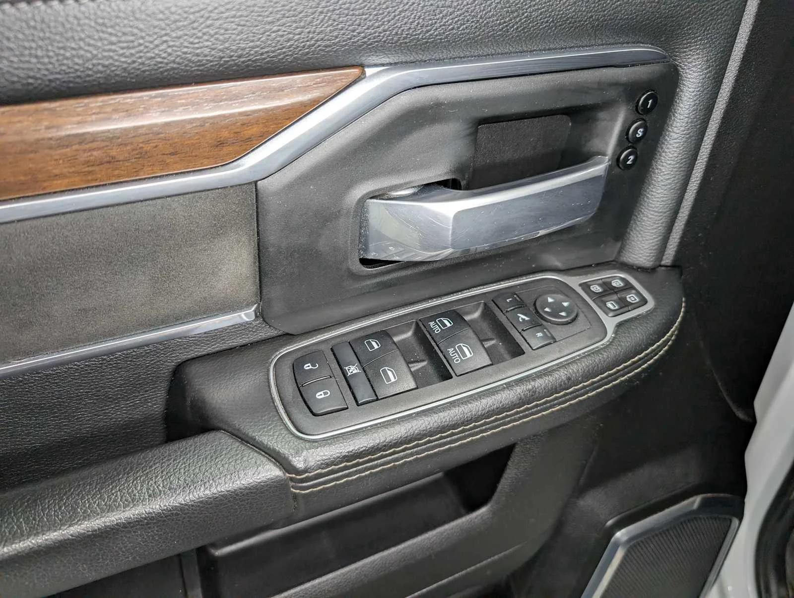 Used 2024 Bright White Clearcoat Ram Laramie image 39