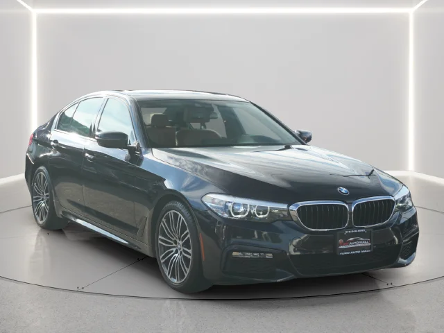Used 2018 Black BMW 530i xDrive image 7