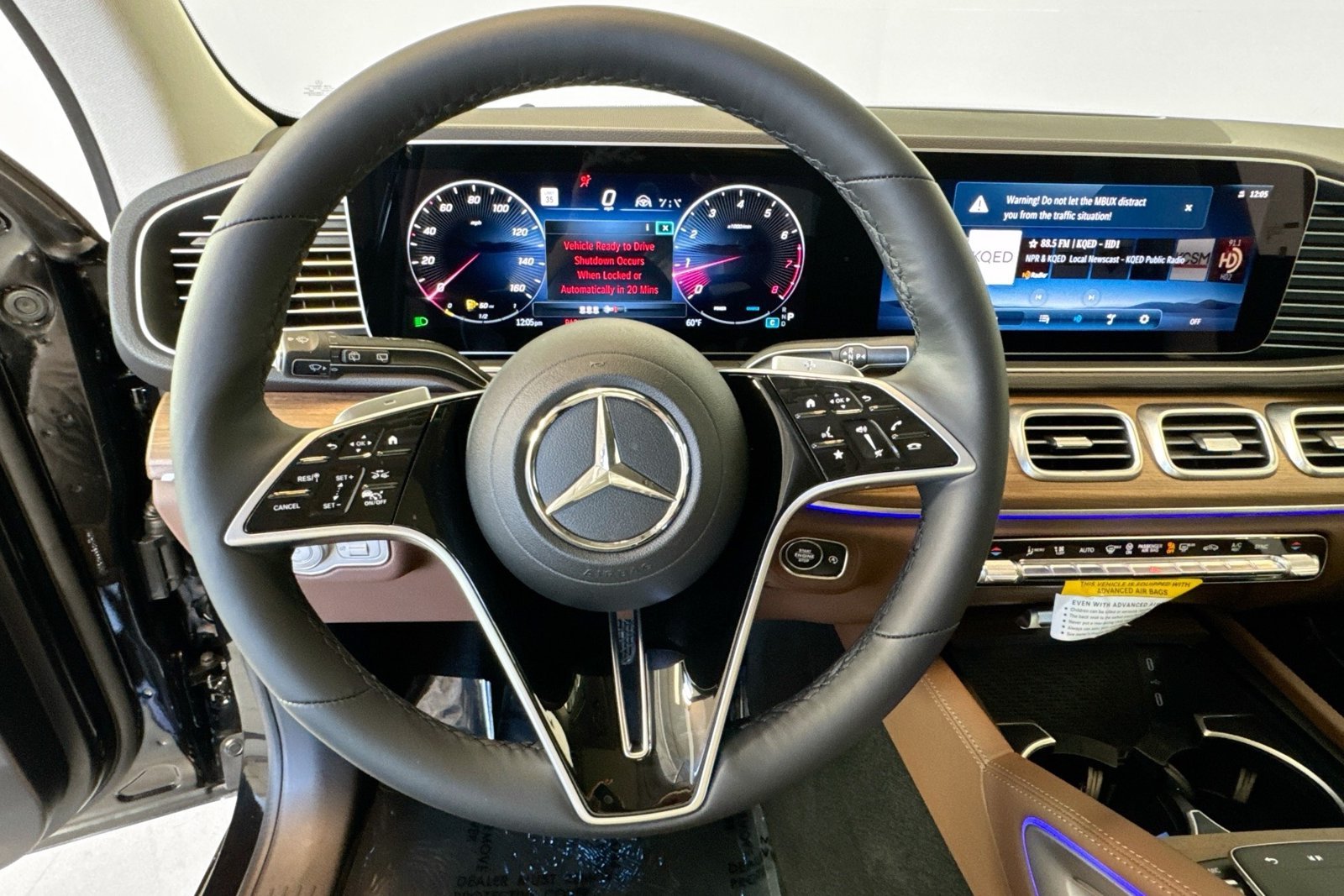 New 2026 Obsidian Black Metallic Mercedes-Benz GLE 350 image 11