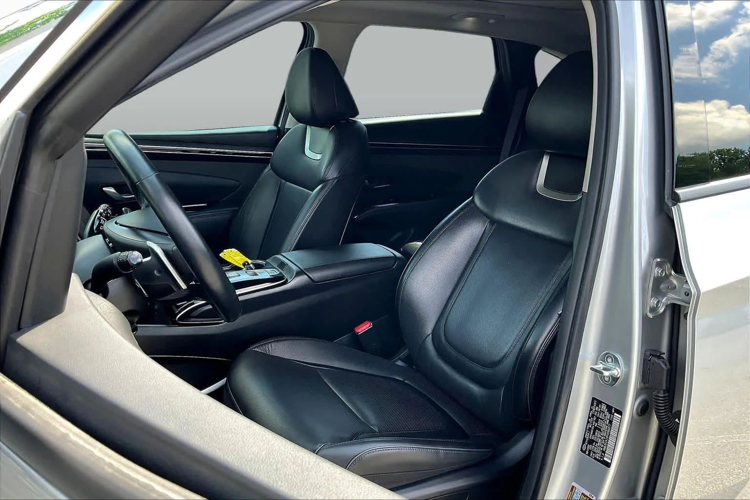 Used 2023 Shimmering Silver Hyundai Limited image 15