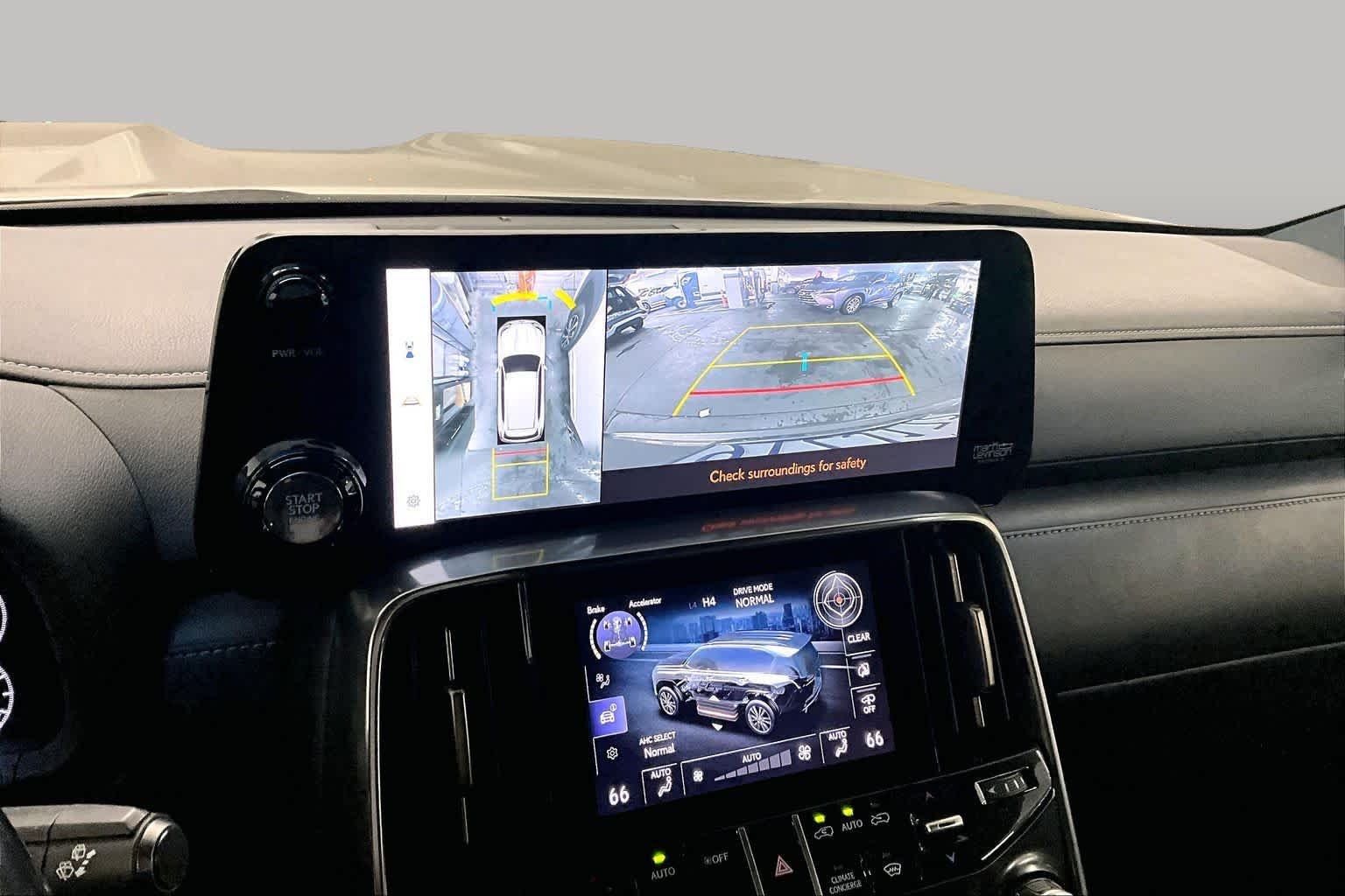 Used 2022 Atomic Silver Lexus Luxury image 25