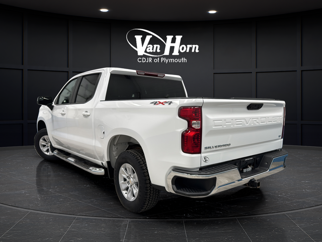 Used 2023 Summit White Chevrolet LT image 5