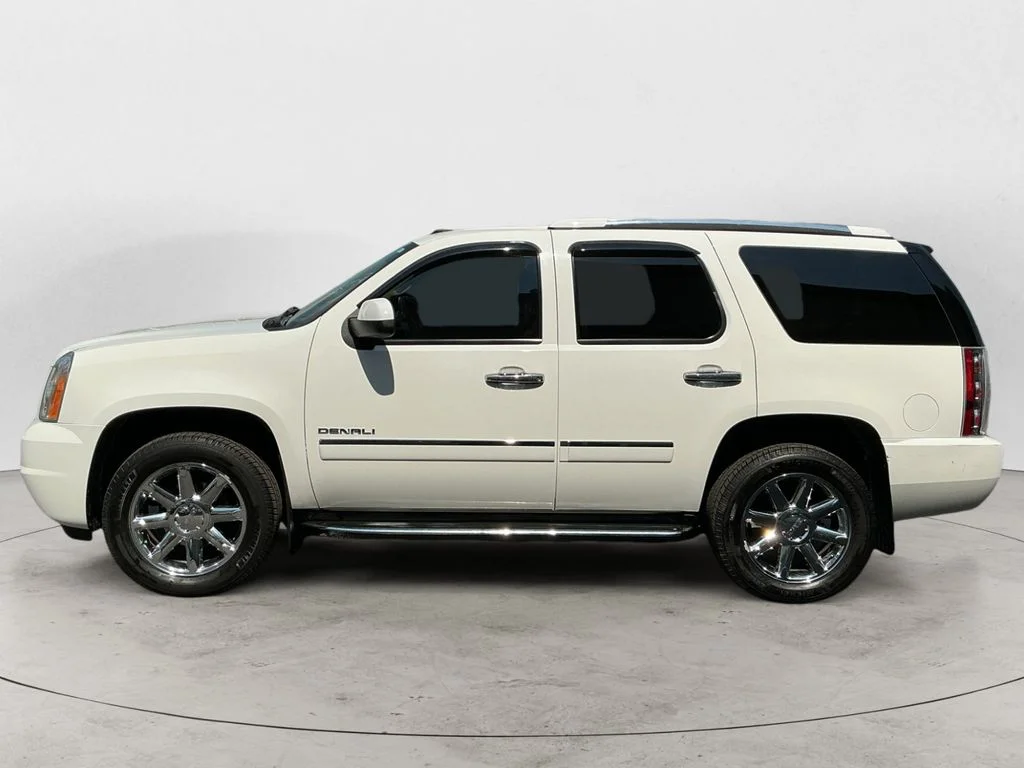 Used 2013 White GMC Denali image 8