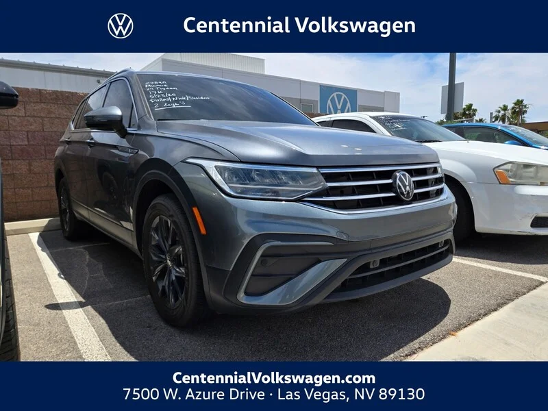 2024 Volkswagen Tiguan 2.0T SE's photo