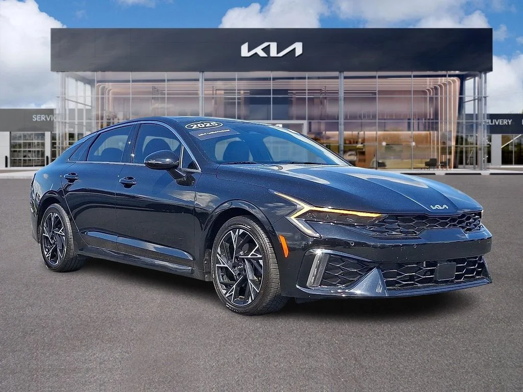 2025 Kia Optima GT-Line FWD's photo