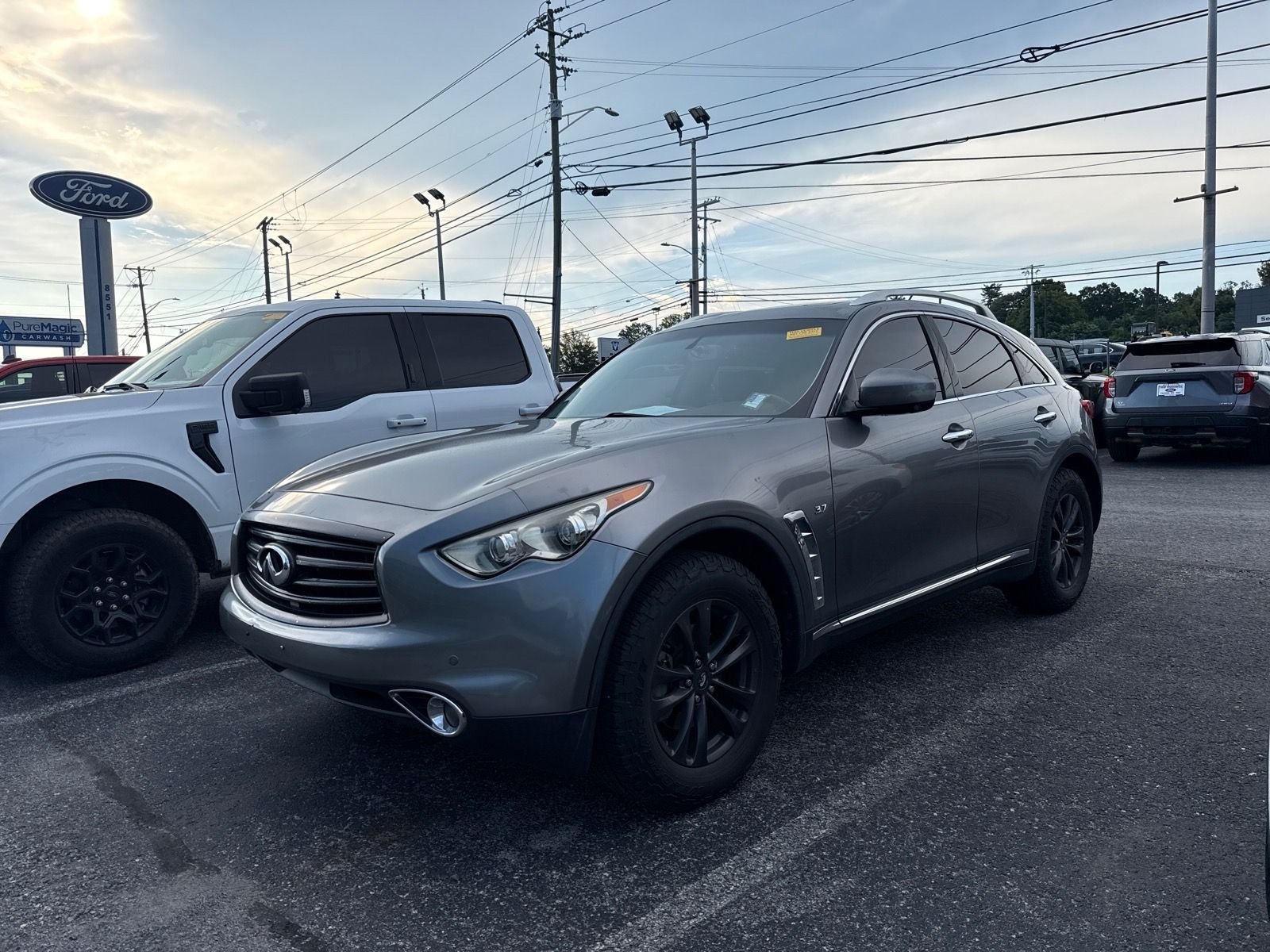 Used 2014 Graphite Shadow INFINITI Base image 1
