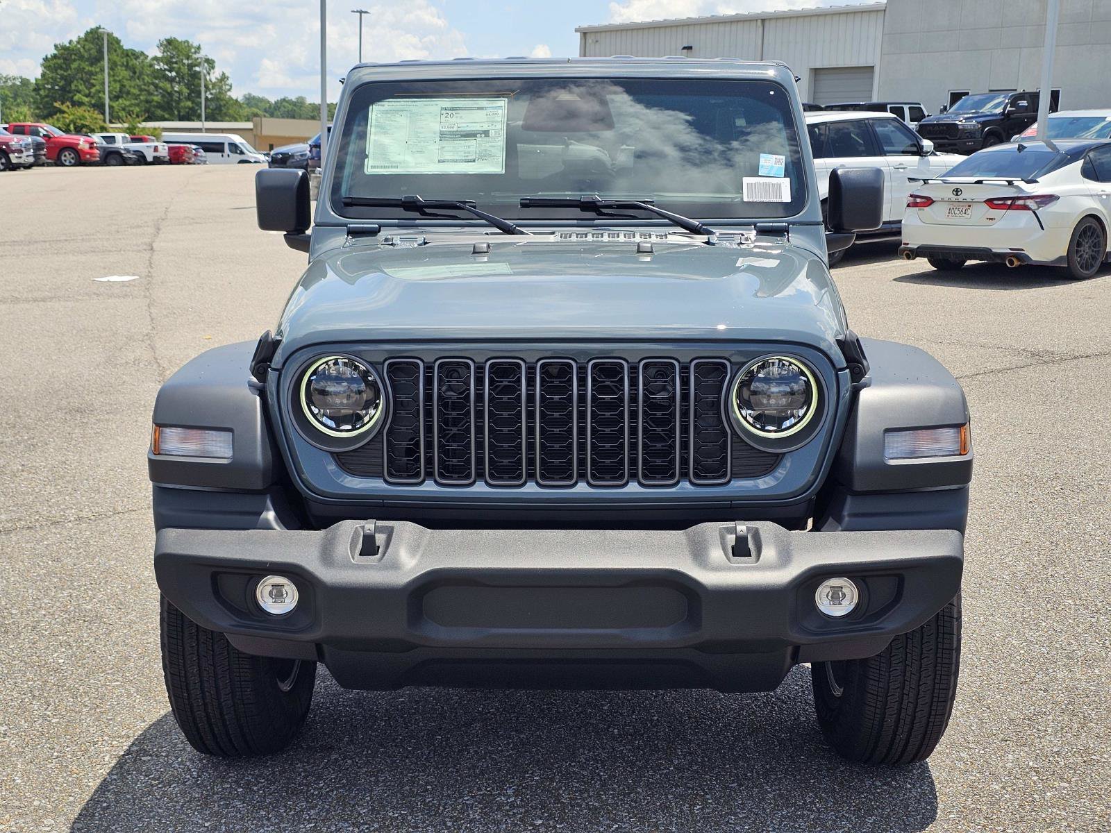 New 2026 Anvil Clear-Coat Exterior Paint Jeep Sport S image 2
