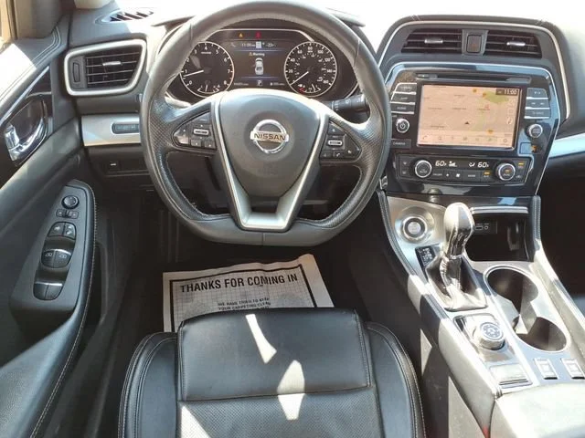 Used 2022 Gray Nissan SV Xtronic CVT image 19