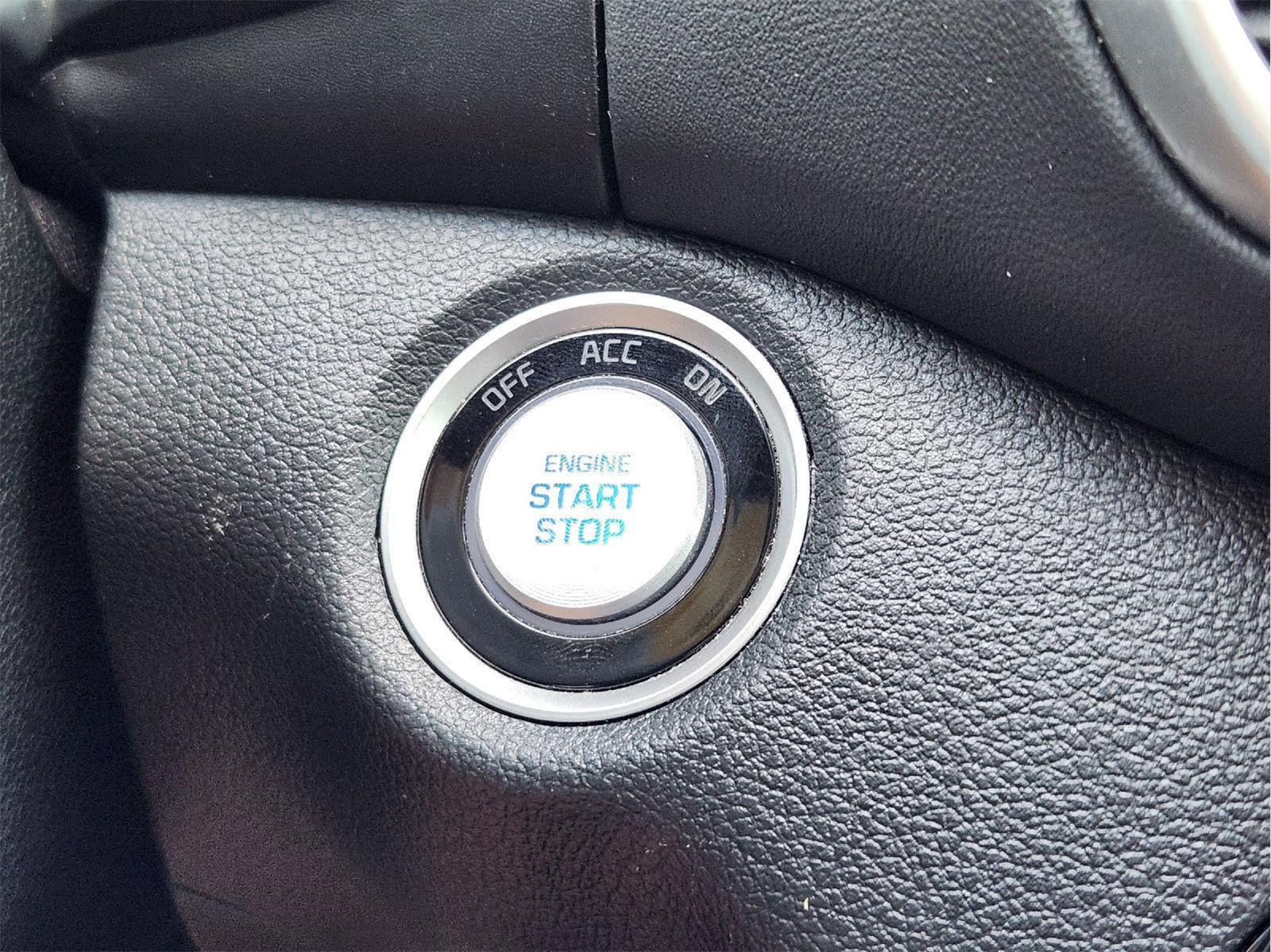Certified Used 2020 Stellar Silver Hyundai Ultimate image 20