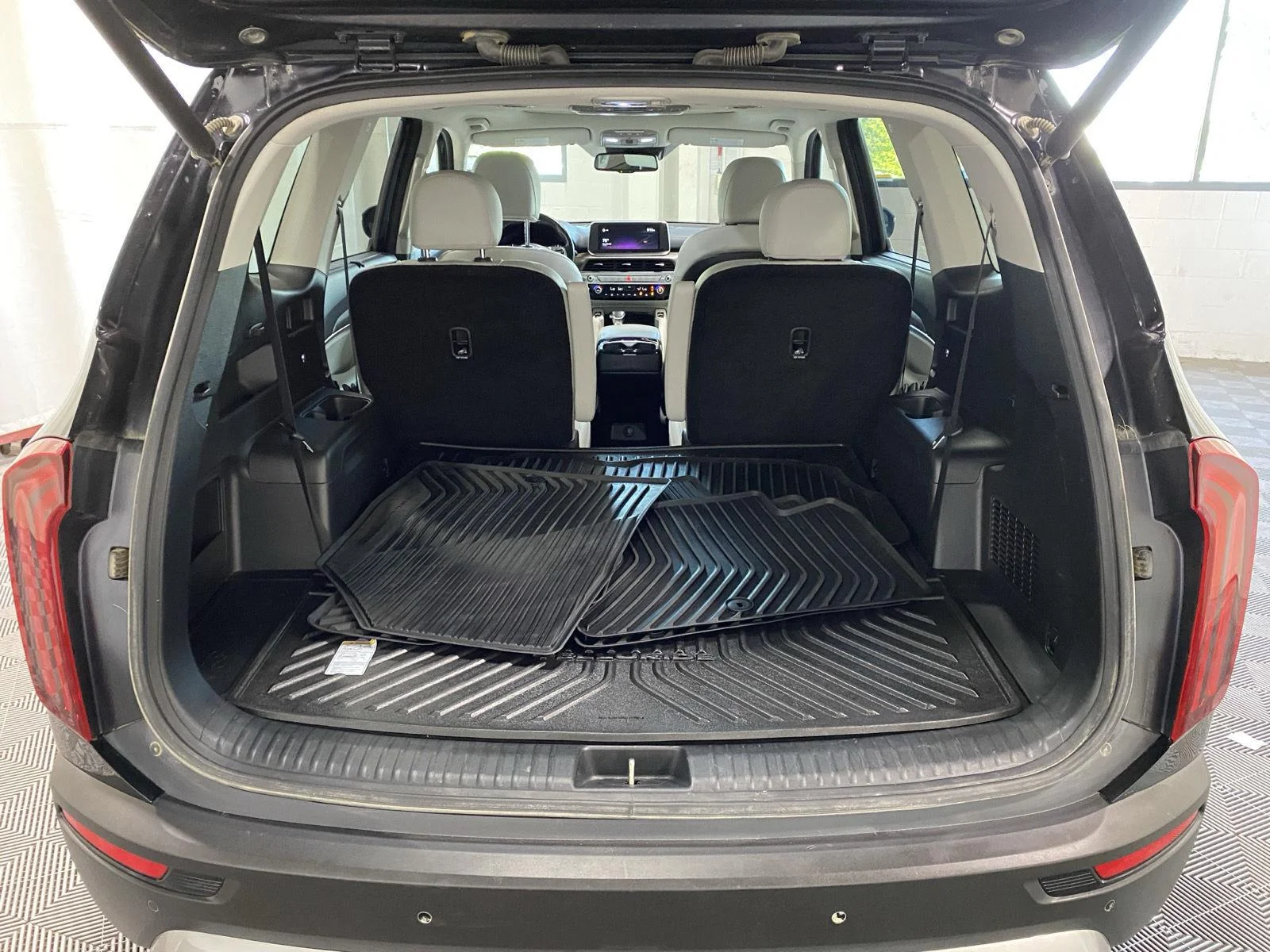 Used 2021 Black Copper Kia EX image 16