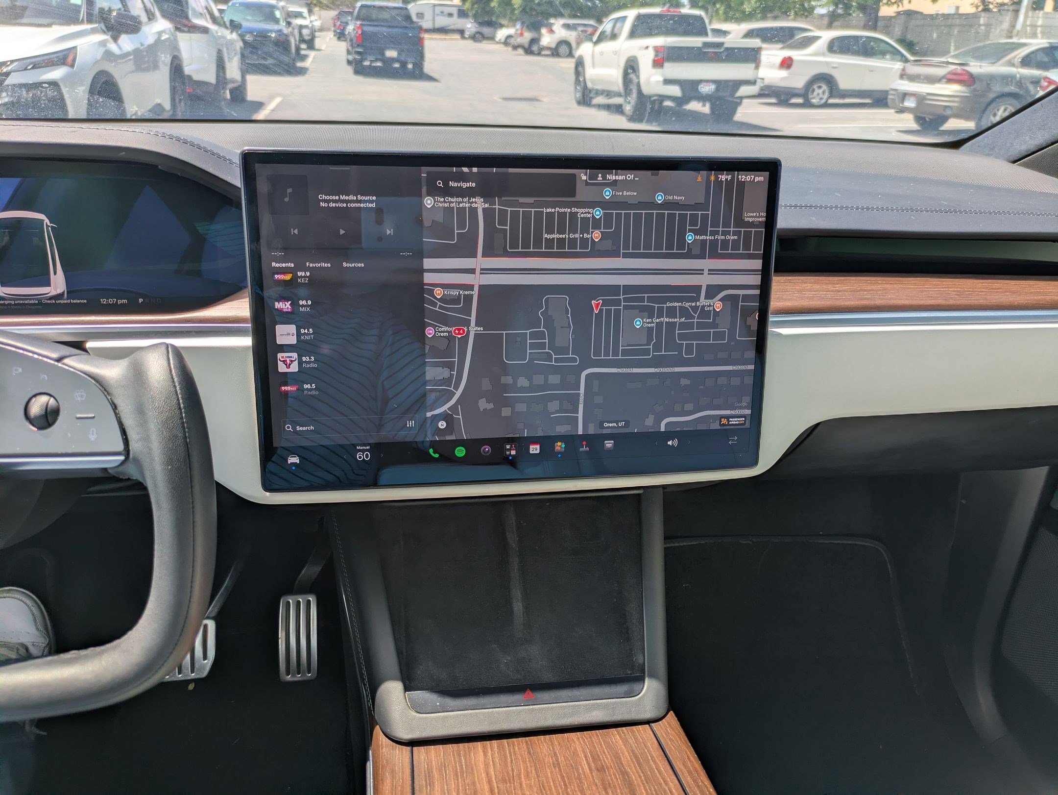 Used 2022 White Tesla AWD image 25
