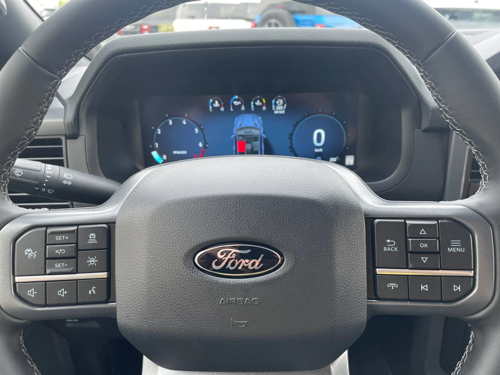 New 2026 Oxford White Ford XLT image 22