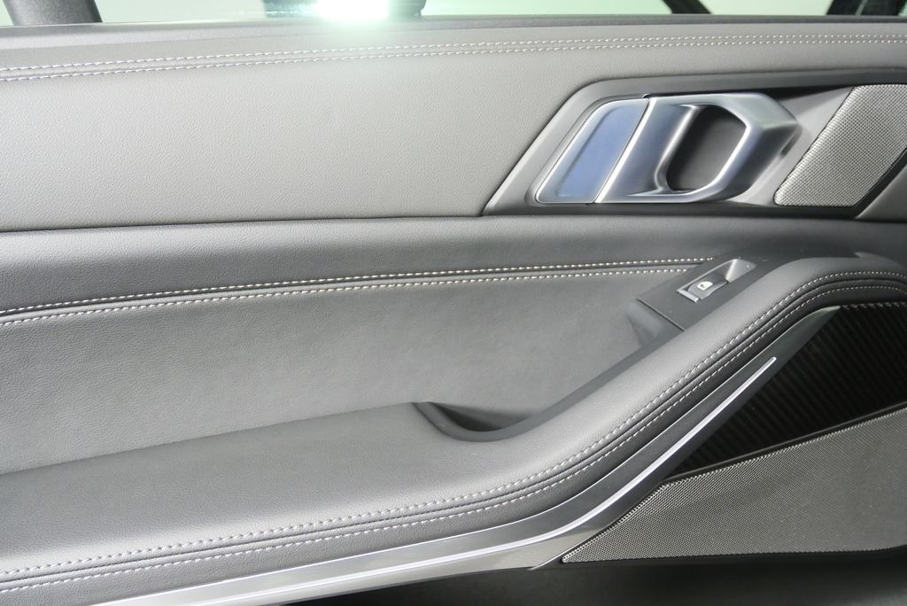 Certified Used 2026 Black Sapphire Metallic BMW M60i image 12
