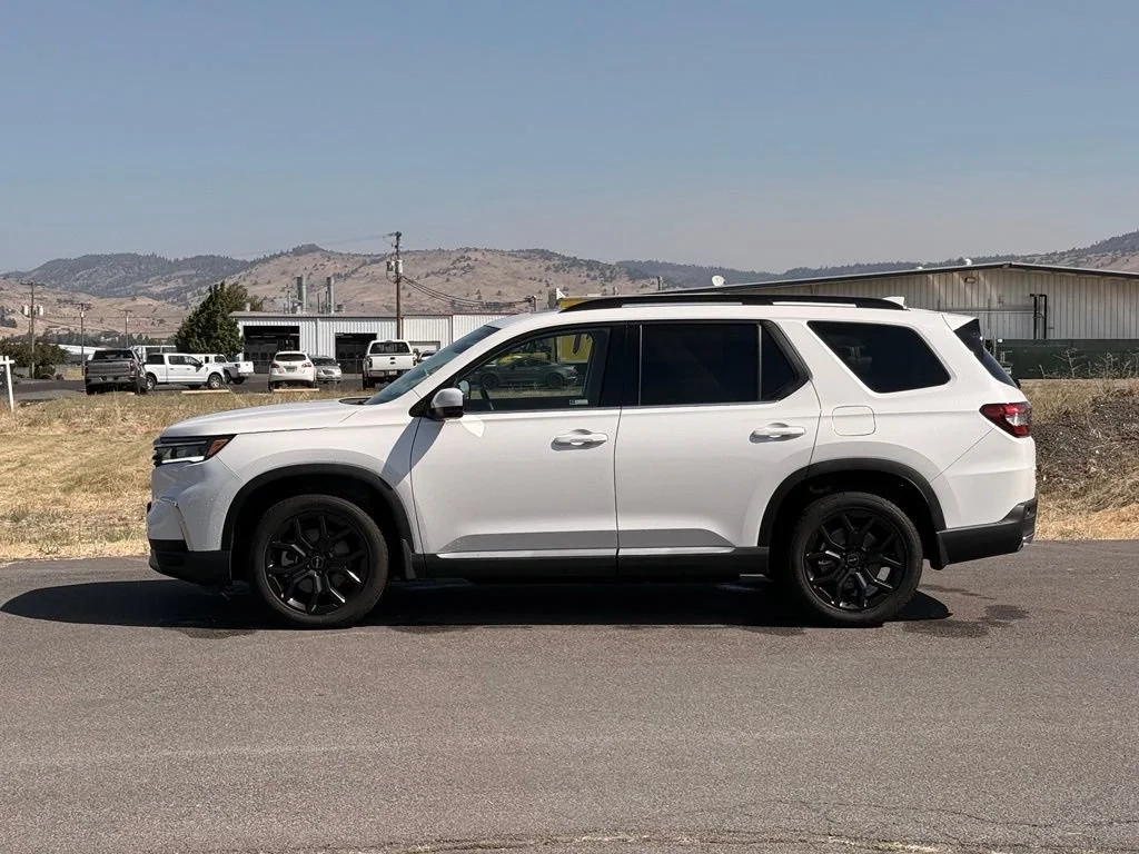 2025 Honda Pilot Touring - Photo 40